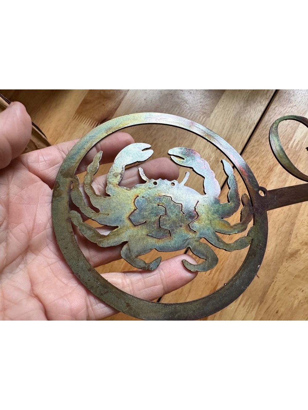 Rustic Metal 'go away' Sign with Crab Design - Picture 3 of 8